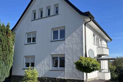 Haus Gummersbach Berstig Süd - 9 Zimmer, 210 m&sup2;, 490.000&euro; | Angebot:25641765