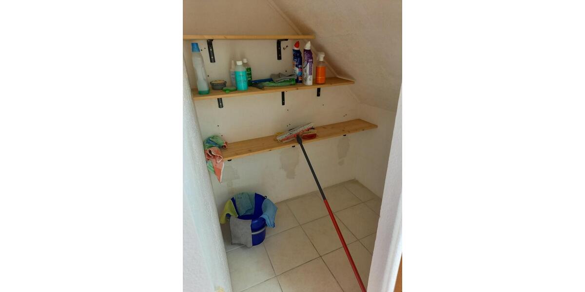 Dachgeschoßwohnung Radevormwald - 2.5 Zimmer, 70 m&sup2;, 455&euro; | Angebot:26415536