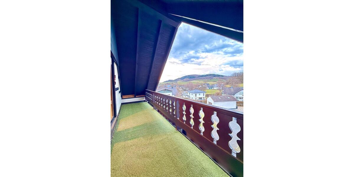 Dachgeschoßwohnung Attendorn - 2 Zimmer, 93 m&sup2;, 700&euro; | Angebot:25514531