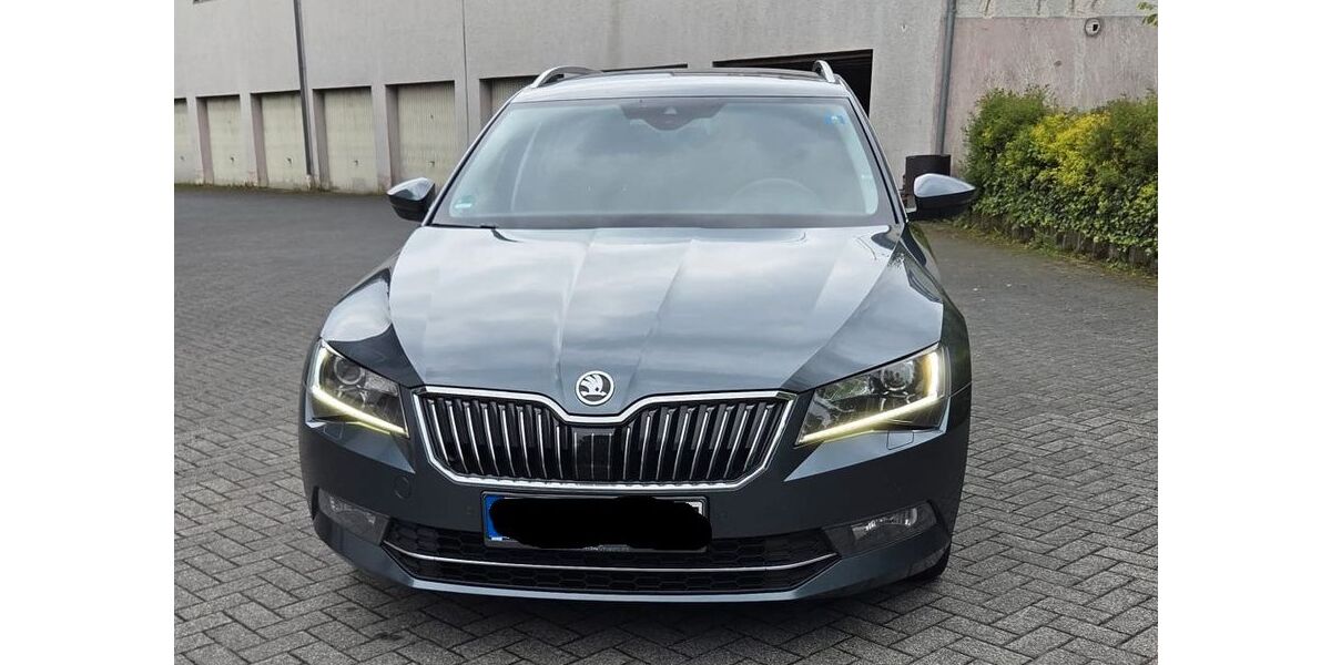 Skoda Superb 208.000 km 15.300 &euro; Nümbrecht 51588