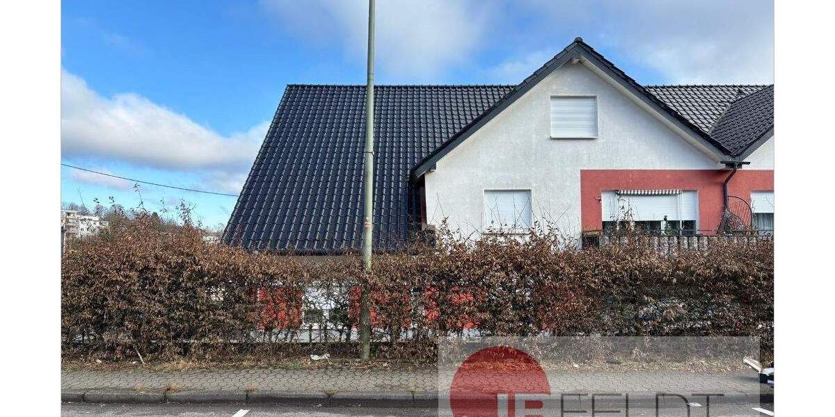 Etagenwohnung Gummersbach / Bernberg Bernberg - 5 Zimmer, 158 m&sup2;, 130.000&euro; | Angebot:25696102