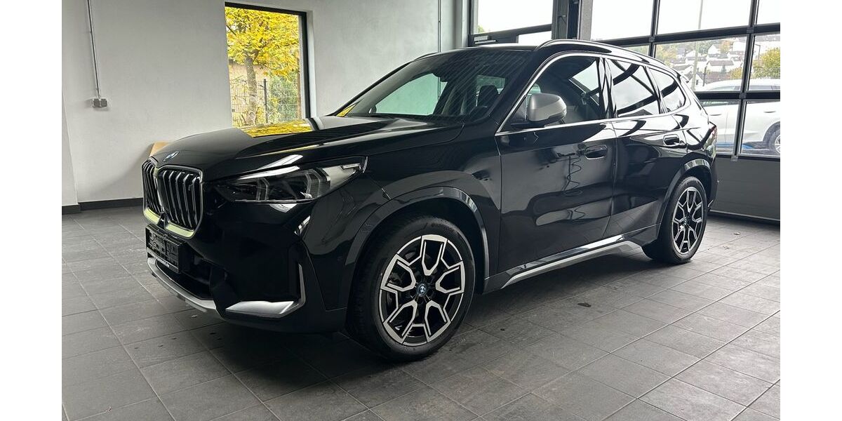 BMW iX1 12.300 km 39.950 &euro; Freudenberg 57258