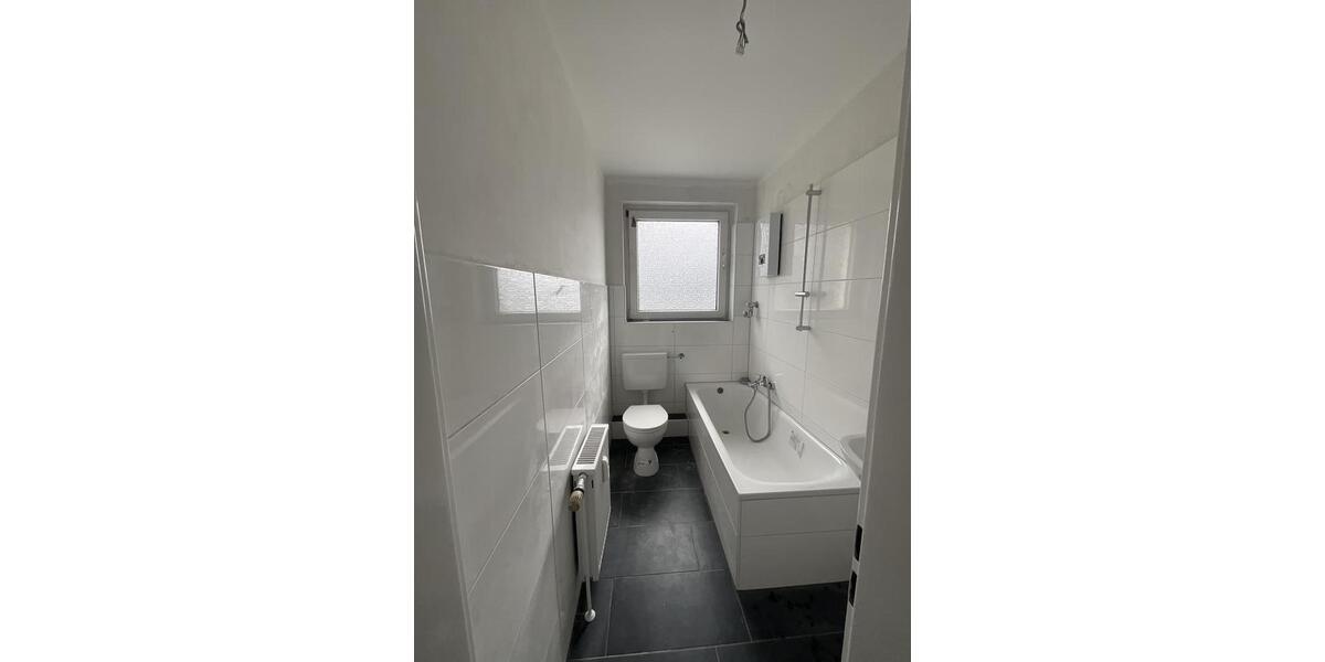 Etagenwohnung Plettenberg - 3 Zimmer, 66 m&sup2;, 389&euro; | Angebot:21317102