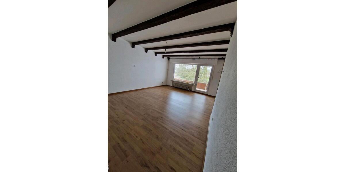 Etagenwohnung Lüdenscheid Staberg - 3 Zimmer, 81 m&sup2;, 1.010&euro; | Angebot:27568640