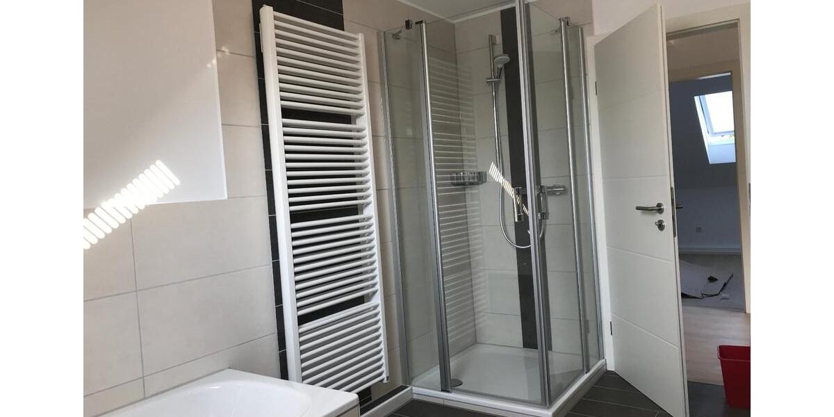 Dachgeschoßwohnung Freudenberg - 3.5 Zimmer, 105 m&sup2;, 990&euro; | Angebot:25790464