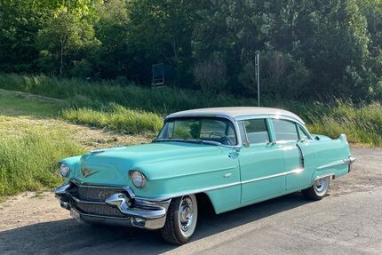 Cadillac Andere 56.500 km 59.900 &euro; Plettenberg 58840