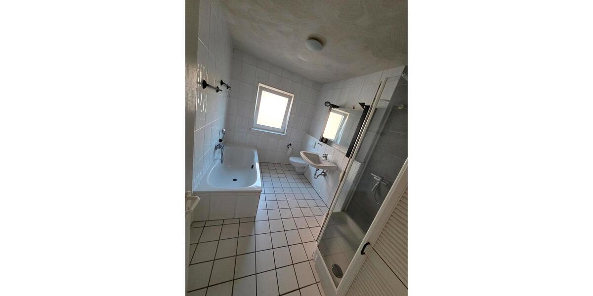 Maisonettenwohnung Reichshof - 4.5 Zimmer, 115 m&sup2;, 980&euro; | Angebot:27596181