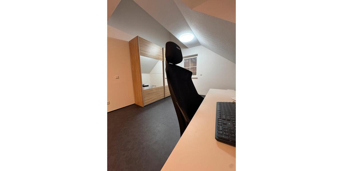 Einfamilienhaus Wissen - 6 Zimmer, 260 m&sup2;, 3.700&euro; | Angebot:26424936