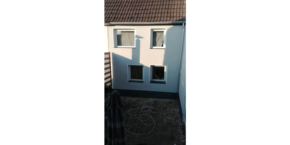 Reihenhaus Wiehl - 6 Zimmer, 150 m&sup2;, 140.000&euro; | Angebot:27083646