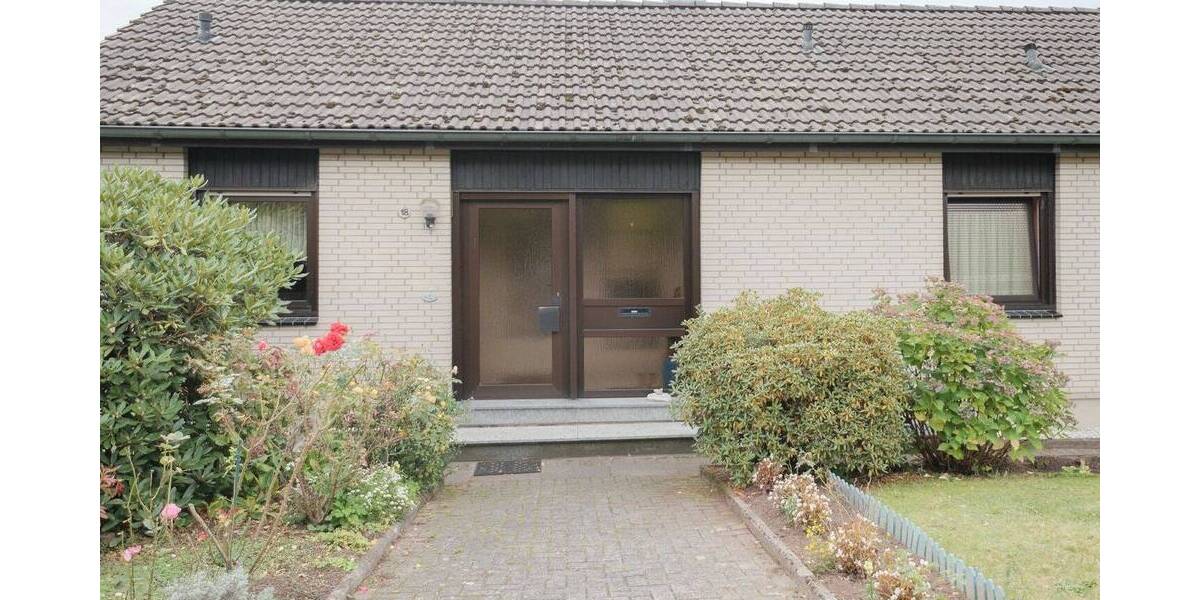Einfamilienhaus Bergneustadt - Wiedenest Wiedenest - 7 Zimmer, 210 m&sup2;, 245.000&euro; | Angebot:26036624