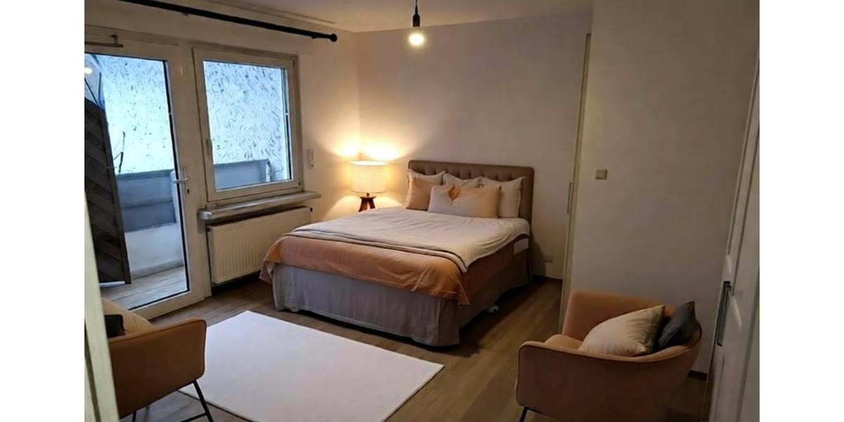 Etagenwohnung Reichshof - 2 Zimmer, 81 m&sup2;, 730&euro; | Angebot:25538417