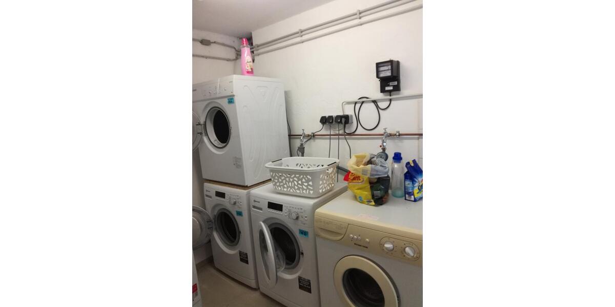 Dachgeschoßwohnung Wiehl - 1 Zimmer, 12 m&sup2;, 230&euro; | Angebot:25439080