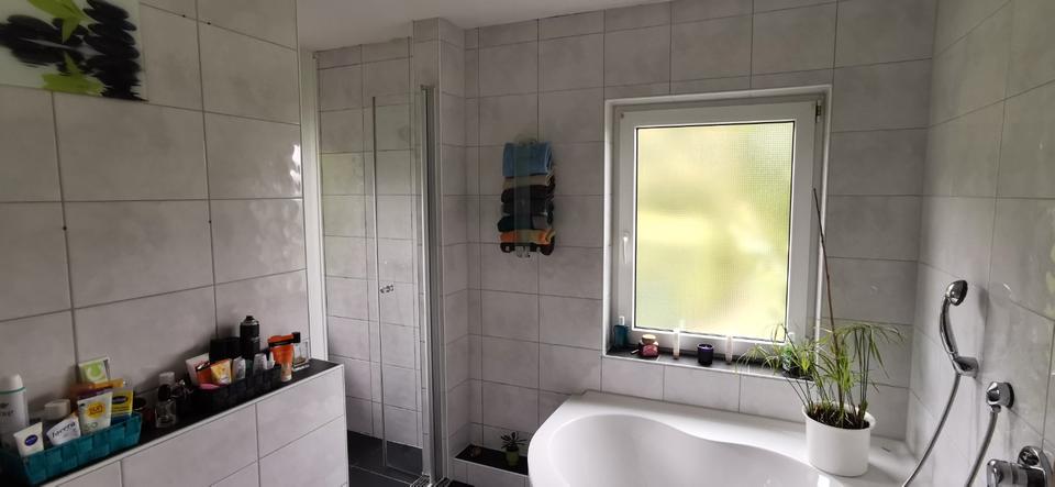 Einfamilienhaus Wermelskirchen - 6 Zimmer, 155 m&sup2;, 499.000&euro; | Angebot:26675919