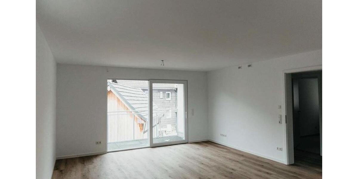 Dachgeschoßwohnung Overath - 2 Zimmer, 74 m&sup2;, 1.244&euro; | Angebot:26420587