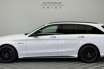 Mercedes-Benz C 63 AMG 88.640 km 38.780 &euro; Radevormwald 42477