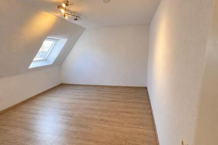 Wohnung Gummersbach - 1 Zimmer, 20 m&sup2;, 340&euro; | Angebot:27593402