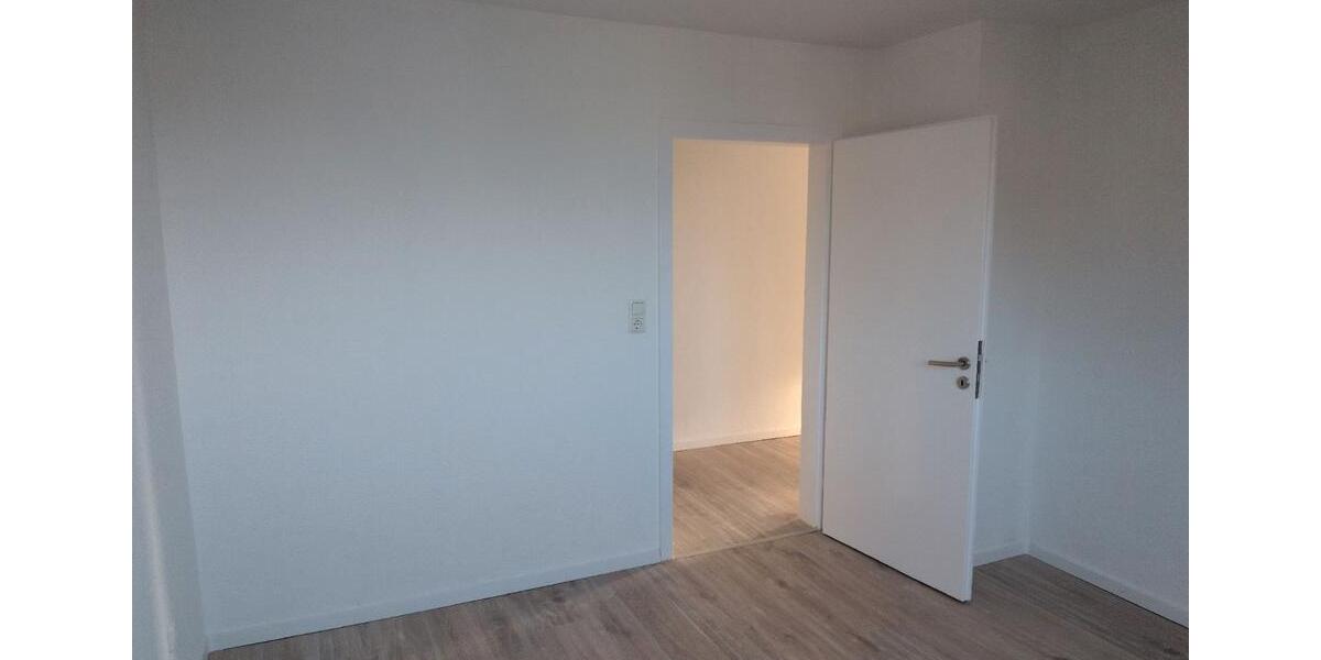 Dachgeschoßwohnung Freudenberg - 3 Zimmer, 64 m&sup2;, 608&euro; | Angebot:26147175