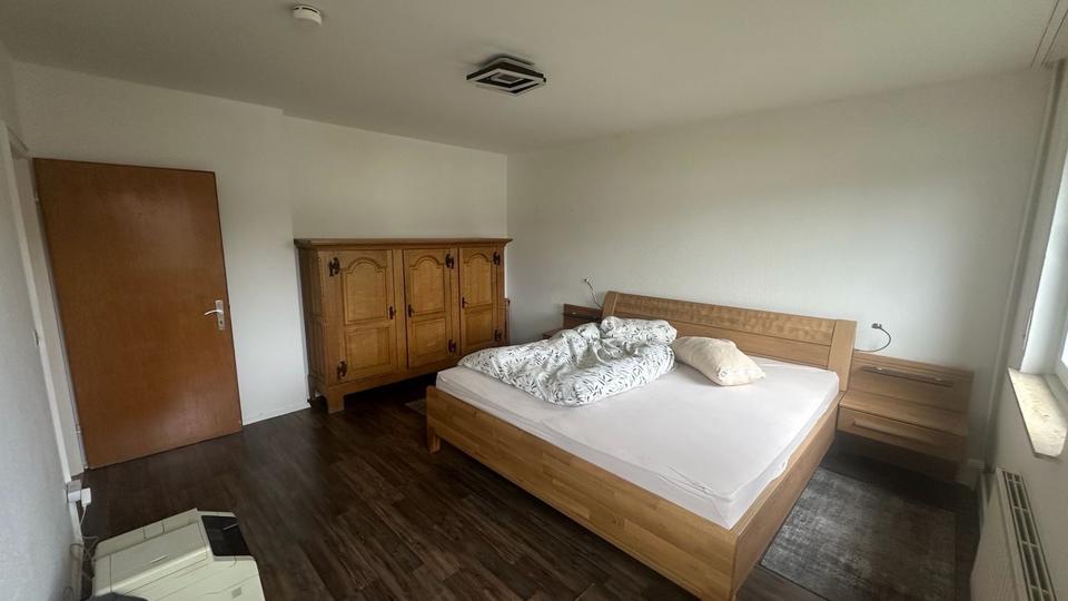 Etagenwohnung Wermelskirchen - 2 Zimmer, 55 m&sup2;, 700&euro; | Angebot:26040963
