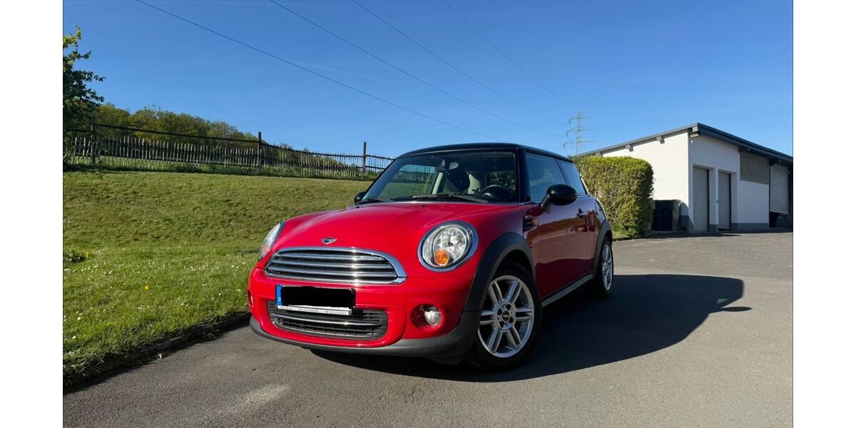 Mini Cooper 153.000 km 4.400 &euro; Waldbröl 51545