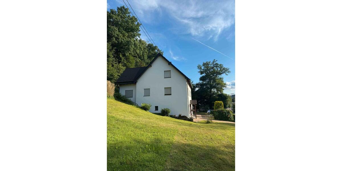 Einfamilienhaus Gummersbach Hepel - 10 Zimmer, 247 m&sup2;, 469.000&euro; | Angebot:27156477