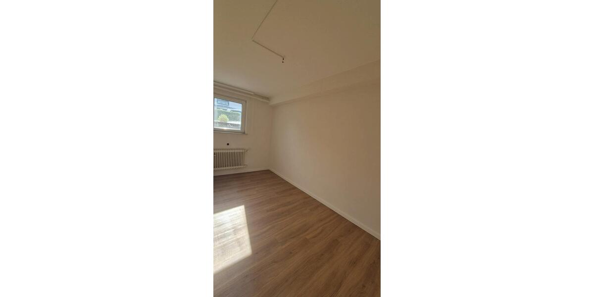 Etagenwohnung Kierspe - 4 Zimmer, 105 m&sup2;, 787&euro; | Angebot:27589918