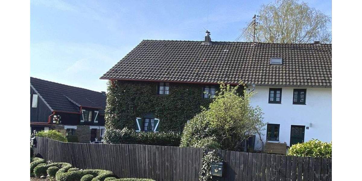 Bauernhaus, Landhaus Much Wellerscheid - 9 Zimmer, 222 m&sup2;, 517.000&euro; | Angebot:25757026