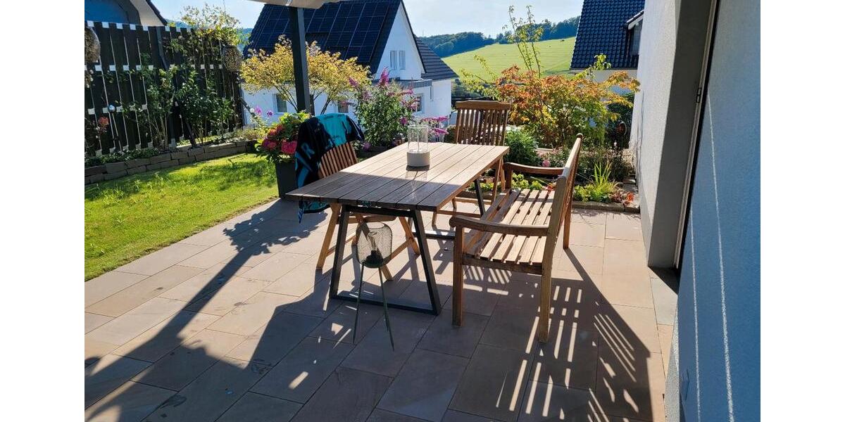 Doppelhaushälfte Engelskirchen - 4 Zimmer, 110 m&sup2;, 1.330&euro; | Angebot:26623929