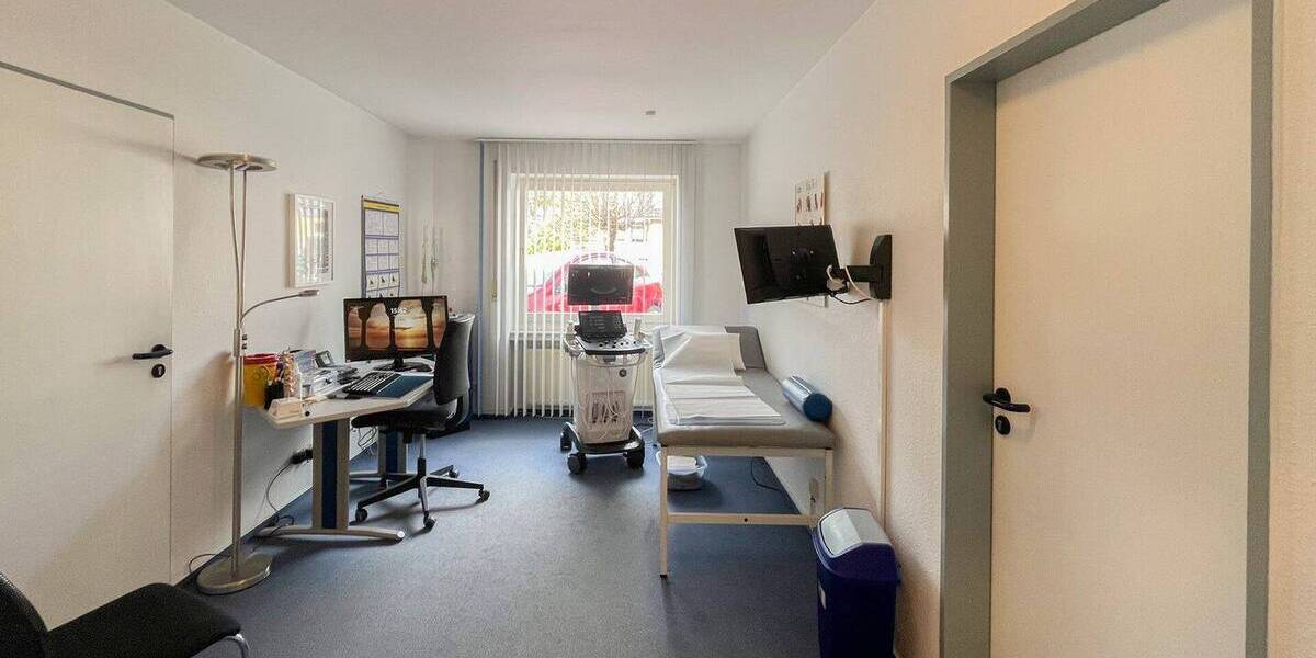 Gewerbeobjekt Wissen - 9 Zimmer, 900&euro; | Angebot:26106223