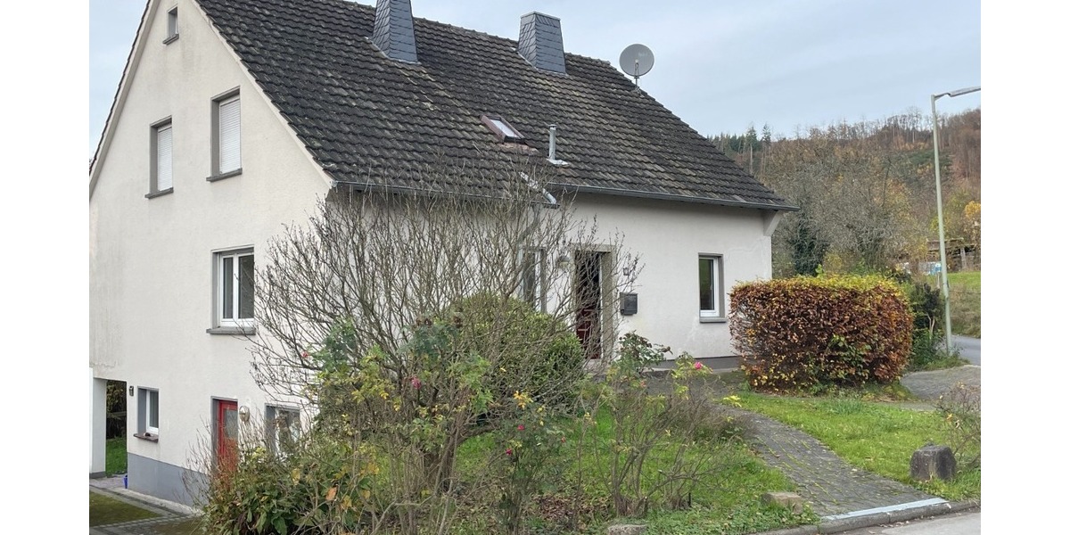 Eigenheim mit viel Wohnfläche für kreative Renovierer - Einfamilienhaus Windeck Schladern | Angebot:26030671