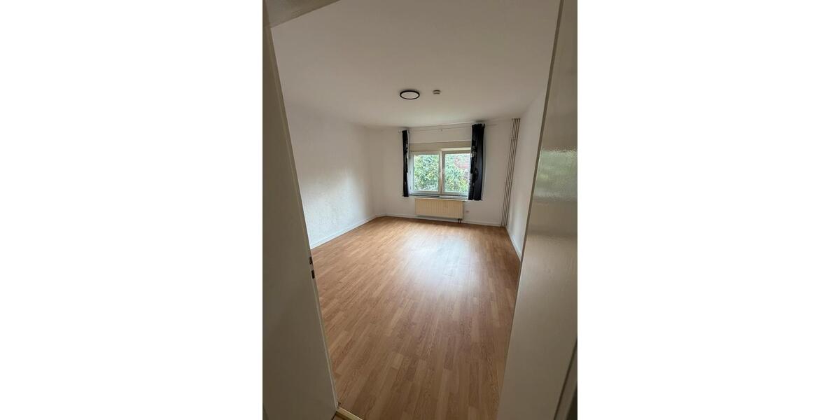 Erdgeschoßwohnung Plettenberg - 3 Zimmer, 69 m&sup2;, 480&euro; | Angebot:27549483