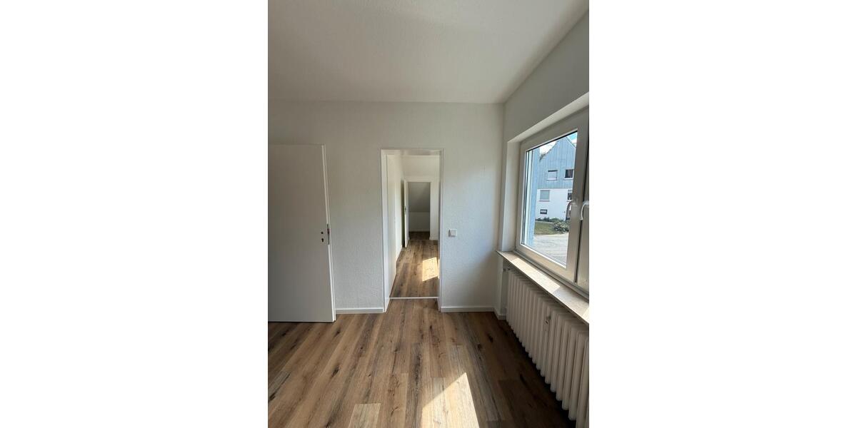 Dachgeschoßwohnung Olpe - 4 Zimmer, 80 m&sup2;, 225.000&euro; | Angebot:27181327
