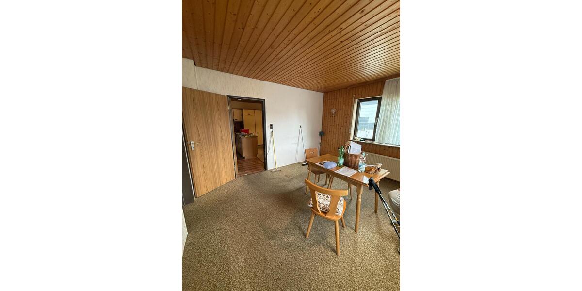 Einfamilienhaus Nümbrecht - 7 Zimmer, 132 m&sup2;, 179.000&euro; | Angebot:27288888