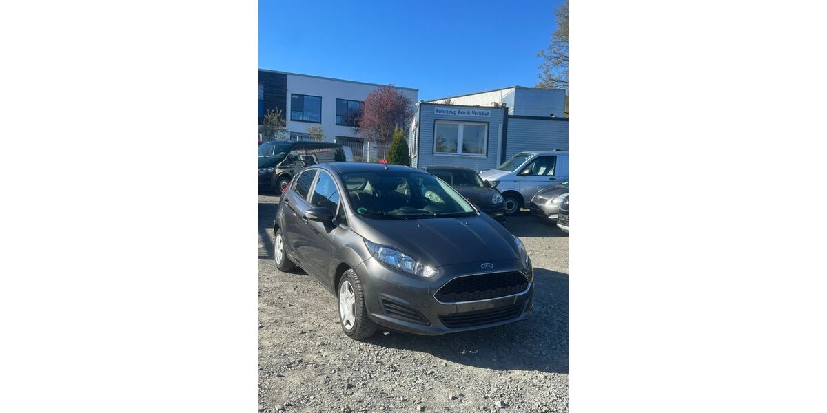Ford Fiesta 122.000 km 5.380 &euro; Overath 51491
