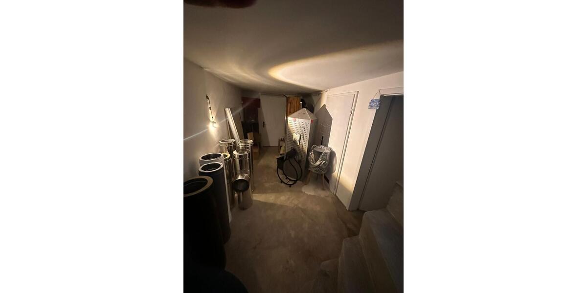 Reihenhaus Gummersbach - 2 Zimmer, 100 m&sup2;, 150.000&euro; | Angebot:26704810