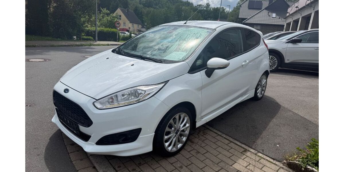 Ford Fiesta 88.500 km 5.999 &euro; Lüdenscheid 58515