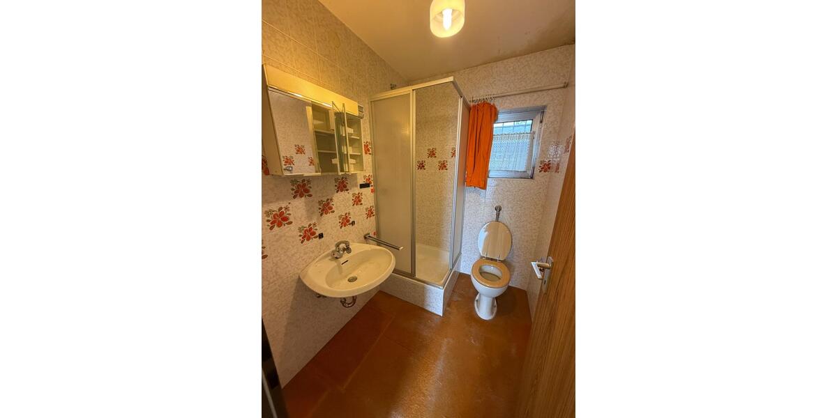 Einfamilienhaus Nümbrecht - 7 Zimmer, 132 m&sup2;, 179.000&euro; | Angebot:27288888