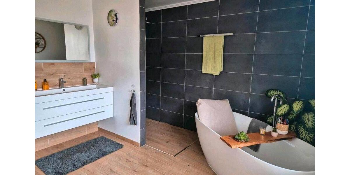 Einfamilienhaus Waldbröl - 6 Zimmer, 200 m&sup2;, 699.000&euro; | Angebot:27192184