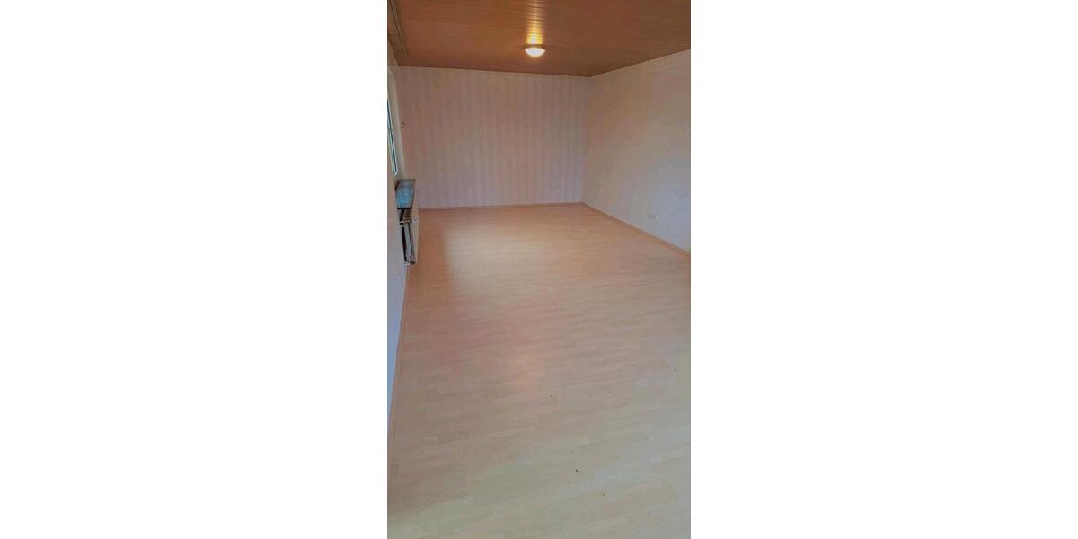 Erdgeschoßwohnung Windeck - 2 Zimmer, 65 m&sup2;, 650&euro; | Angebot:25960271