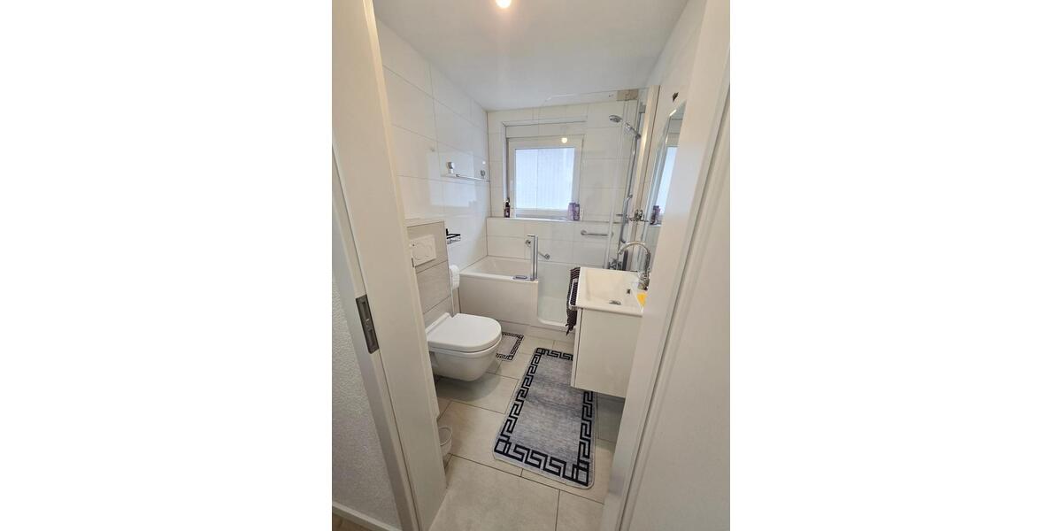 Etagenwohnung Gummersbach Berstig Süd - 3 Zimmer, 65 m&sup2;, 750&euro; | Angebot:26647351