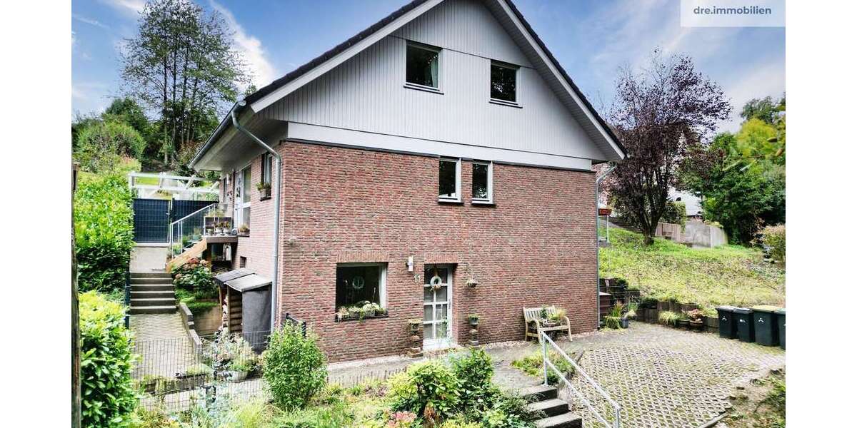 Einfamilienhaus Neunkirchen-Seelscheid Seelscheid - 6 Zimmer, 190 m&sup2;, 557.000&euro; | Angebot:25685005