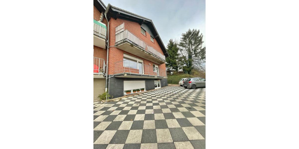 Etagenwohnung Overath - 3 Zimmer, 111 m&sup2;, 1.530&euro; | Angebot:26418880