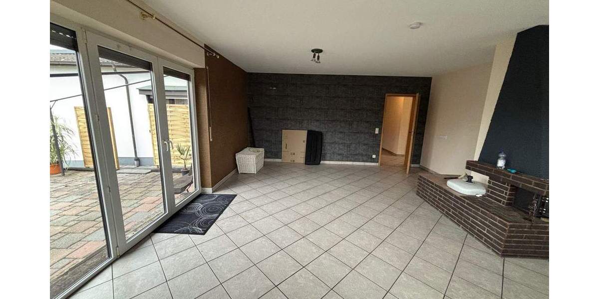 Doppelhaushälfte Reichshof Berghausen - 4 Zimmer, 145 m&sup2;, 279.000&euro; | Angebot:25796670