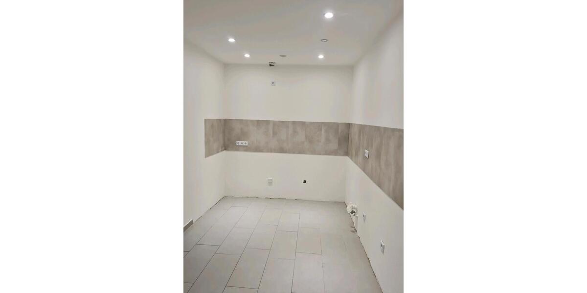 Erdgeschoßwohnung Wissen - 5 Zimmer, 140 m&sup2;, 850&euro; | Angebot:25750550