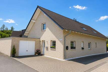 Haus Overath - 4 Zimmer, 146 m&sup2;, 398.000&euro; | Angebot:27507073