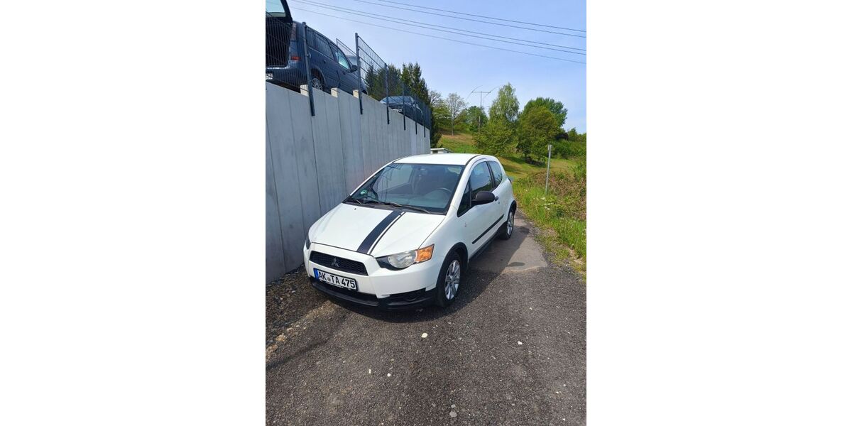 Mitsubishi Colt 183.000 km 2.990 &euro; Katzwinkel 57581