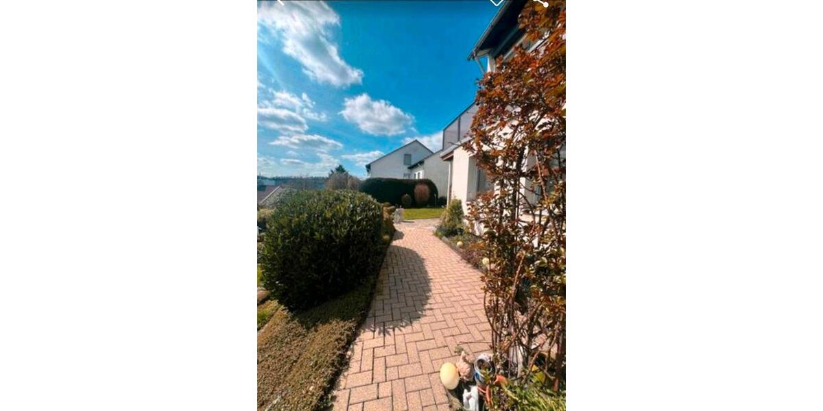 Erdgeschoßwohnung Meinerzhagen - 3 Zimmer, 74 m&sup2;, 620&euro; | Angebot:26049791