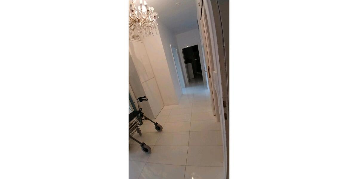 Doppelhaushälfte Lindlar - 9 Zimmer, 245 m&sup2;, 650.000&euro; | Angebot:24563291