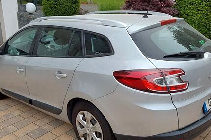 Renault Megane 261.843 km 2.950 &euro; Attendorn 57439