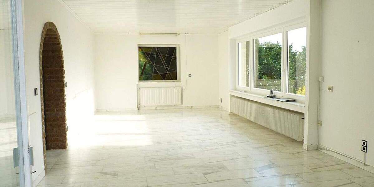 Einfamilienhaus Windeck Langenberg - 5 Zimmer, 150 m&sup2;, 375.000&euro; | Angebot:25879927