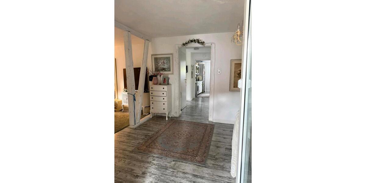 Einfamilienhaus Bergneustadt - 6 Zimmer, 135 m&sup2;, 230.000&euro; | Angebot:26877238